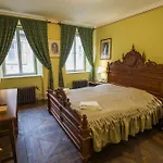 Hotel Edward Kelly 3*