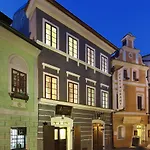 Edward Kelly Hotel 3*