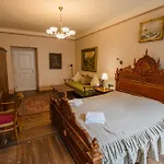Hotel Edward Kelly 3*