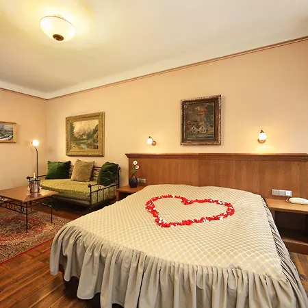 Hotel Edward Kelly