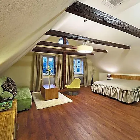 Otel Edward Kelly 3*