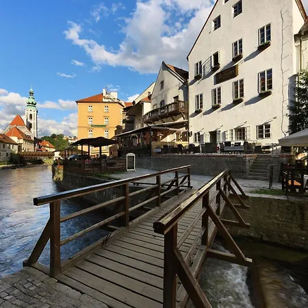 Edward Kelly Hotel 3*